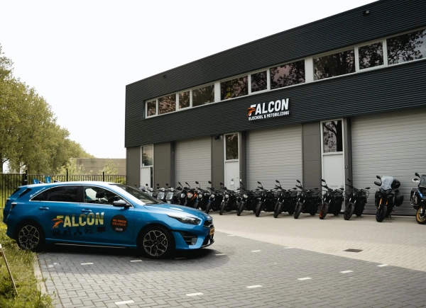 Falcon Rijschool