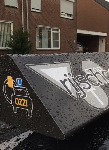 Rijschool Ozzi